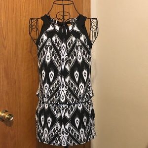 WHBM Sleeveless Tunic Top